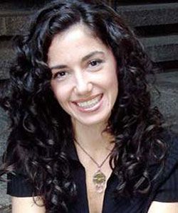www.naturallycurly.com